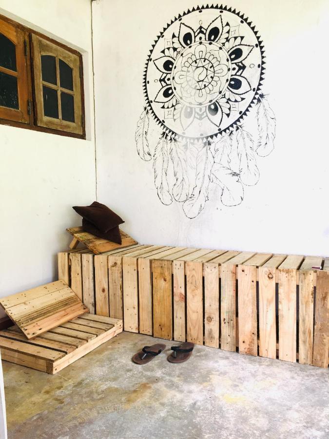 The Lagon House ディックウェラ エクステリア 写真