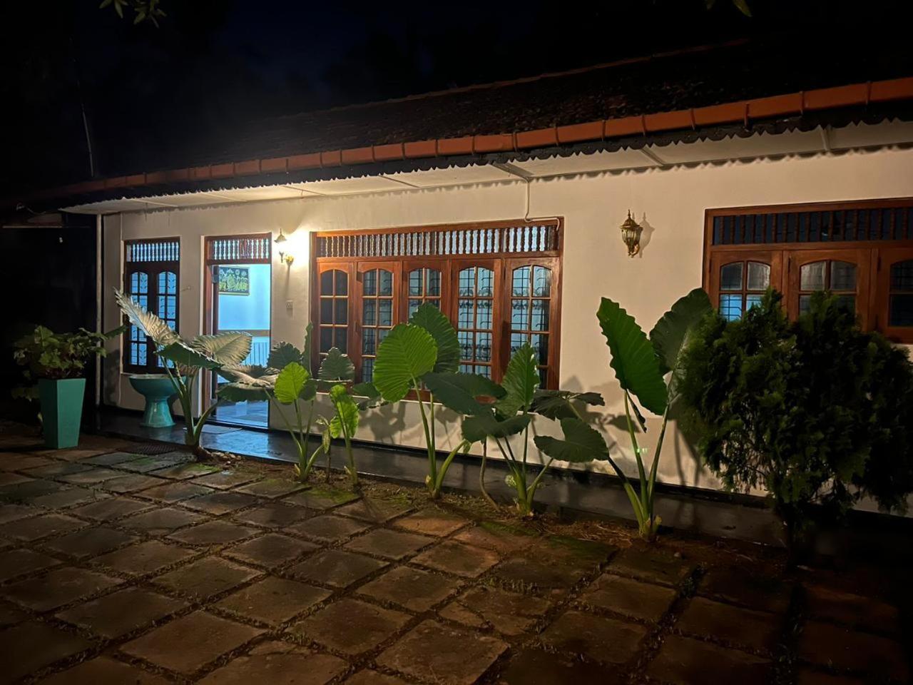 The Lagon House ディックウェラ エクステリア 写真